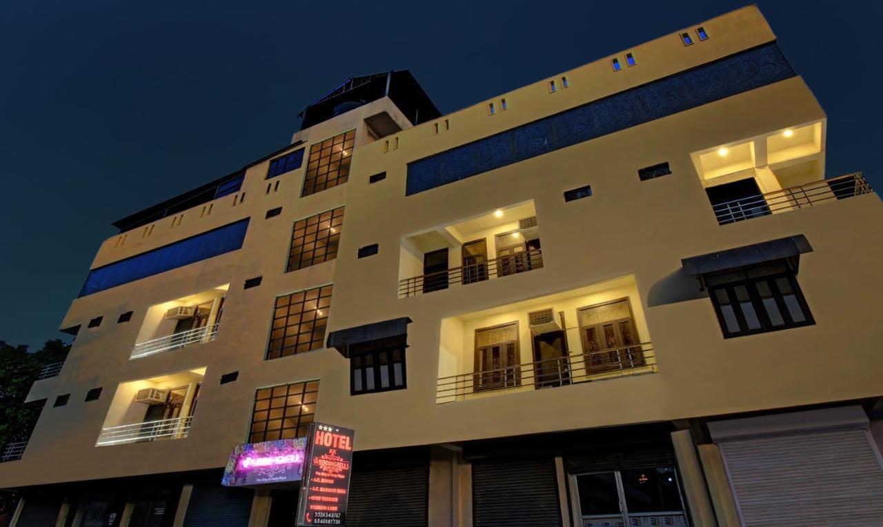Treebo Trend Wedding Bells Kanpur Hotel Екстериор снимка